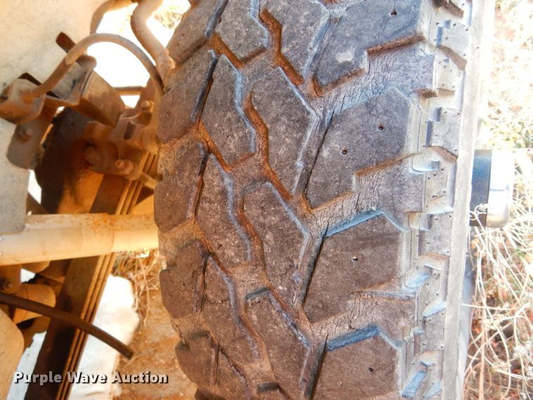 image for item KO9022 1986 Chevrolet D30  pickup truck