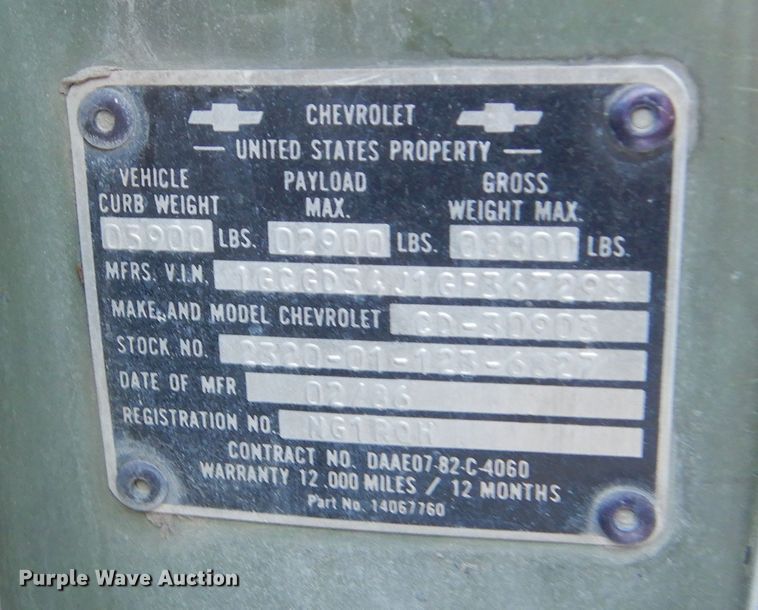 image for item KO9022 1986 Chevrolet D30  pickup truck