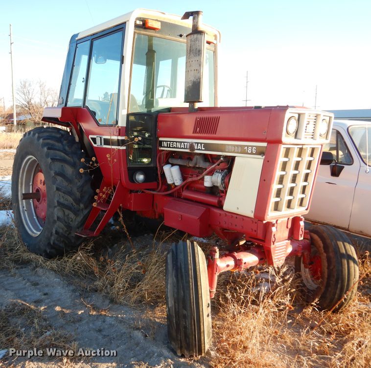 image for item KO9023 International 186 Hydro  tractor