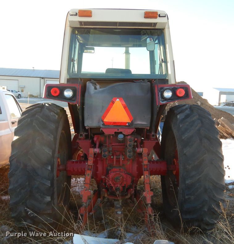 image for item KO9023 International 186 Hydro  tractor