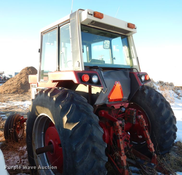 image for item KO9023 International 186 Hydro  tractor