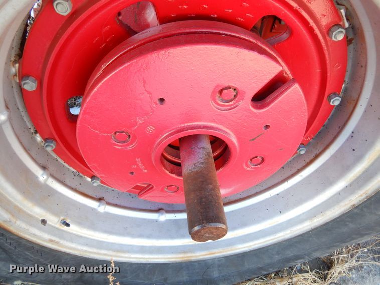 image for item KO9023 International 186 Hydro  tractor