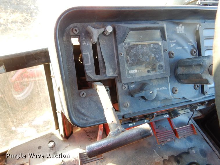 image for item KO9023 International 186 Hydro  tractor