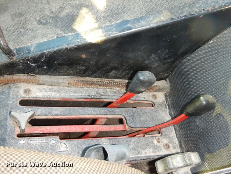 image for item KO9023 International 186 Hydro  tractor