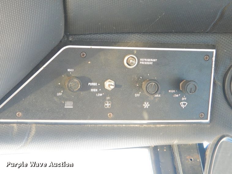 image for item KO9023 International 186 Hydro  tractor