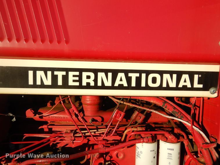 image for item KO9023 International 186 Hydro  tractor