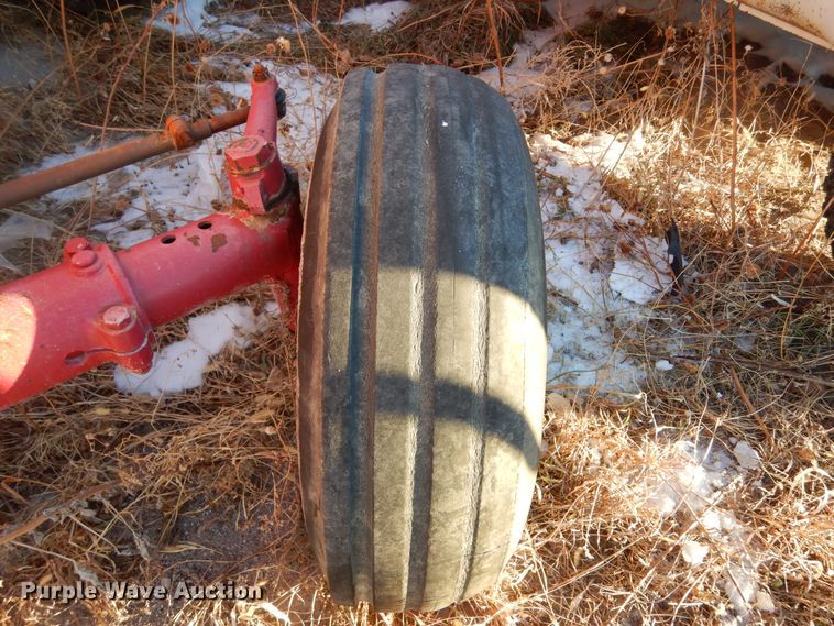 image for item KO9023 International 186 Hydro  tractor