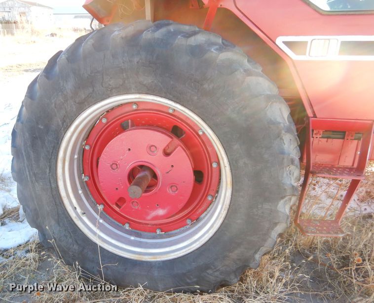 image for item KO9023 International 186 Hydro  tractor