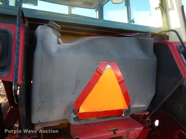 image for item KO9023 International 186 Hydro  tractor