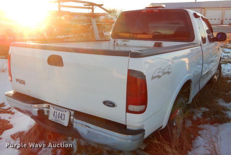 image for item KO9024 2000 Ford F150  SuperCab pickup truck