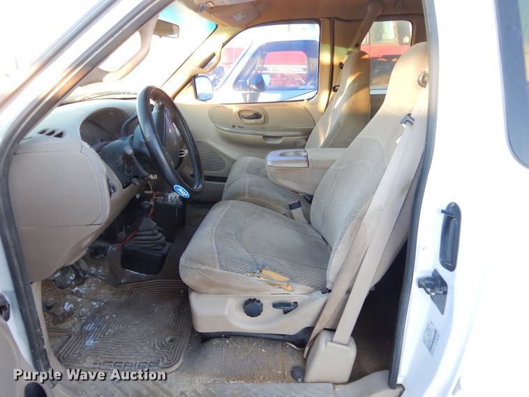 image for item KO9024 2000 Ford F150  SuperCab pickup truck