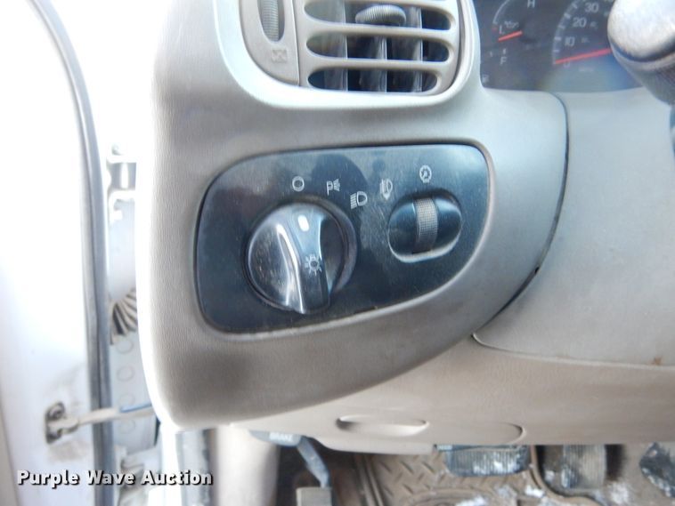 image for item KO9024 2000 Ford F150  SuperCab pickup truck