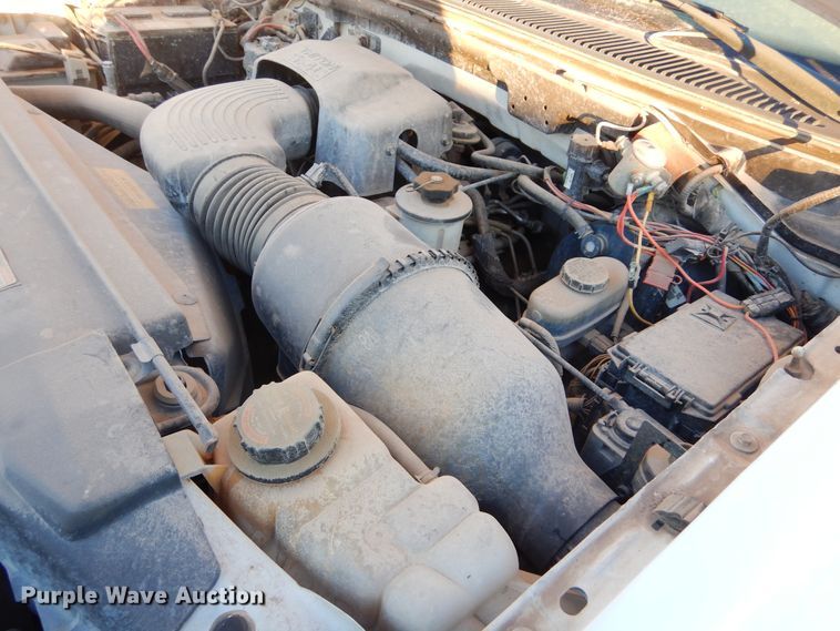 image for item KO9024 2000 Ford F150  SuperCab pickup truck