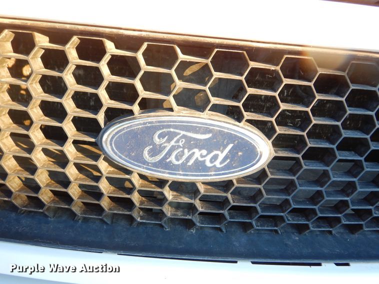 image for item KO9024 2000 Ford F150  SuperCab pickup truck