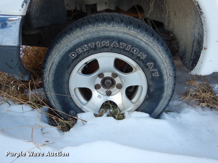 image for item KO9024 2000 Ford F150  SuperCab pickup truck