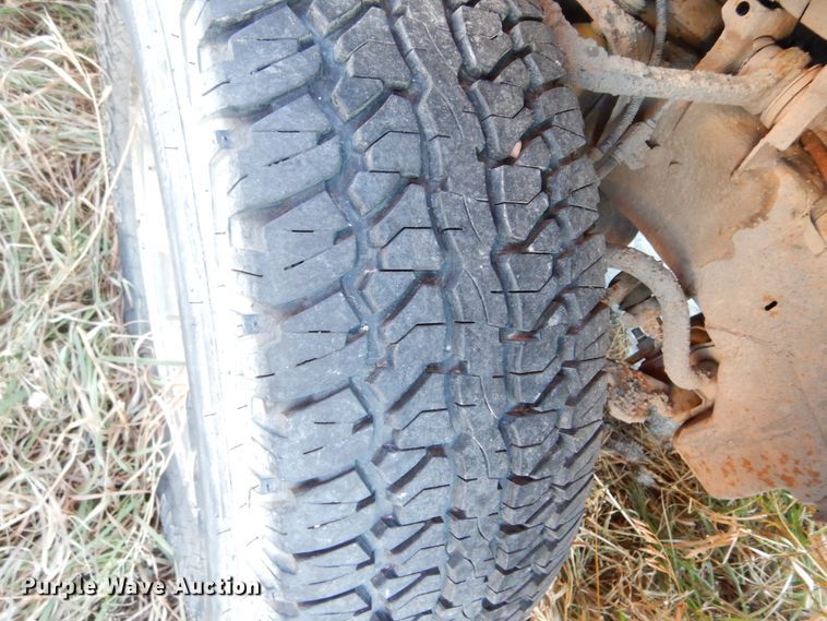 image for item KO9024 2000 Ford F150  SuperCab pickup truck