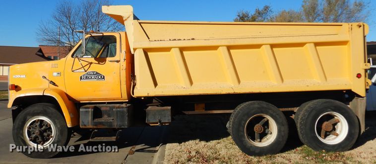 image for item KO9536 1983 Chevrolet Kodiak C70  dump truck