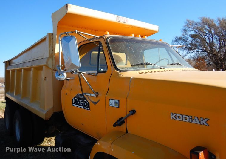 image for item KO9536 1983 Chevrolet Kodiak C70  dump truck