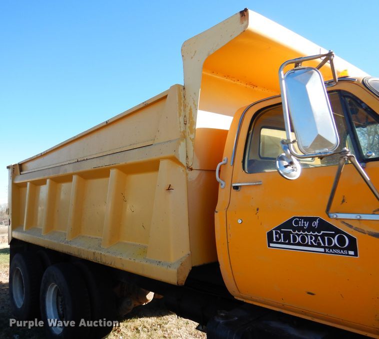 image for item KO9536 1983 Chevrolet Kodiak C70  dump truck