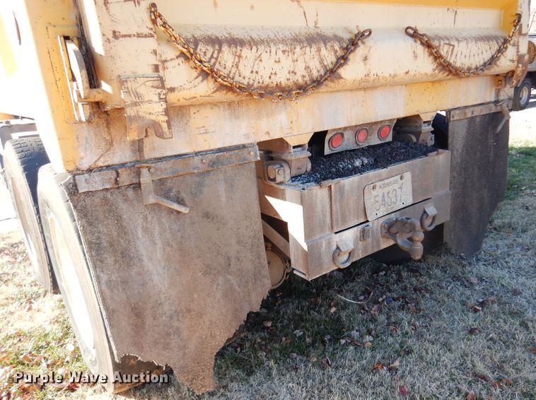 image for item KO9536 1983 Chevrolet Kodiak C70  dump truck