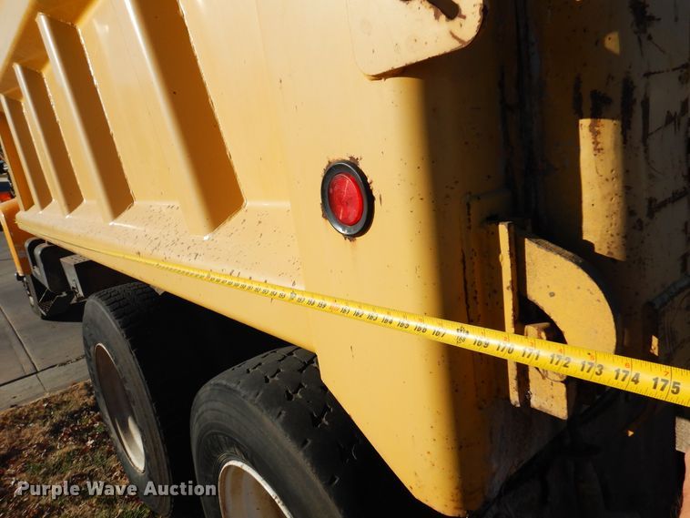 image for item KO9536 1983 Chevrolet Kodiak C70  dump truck