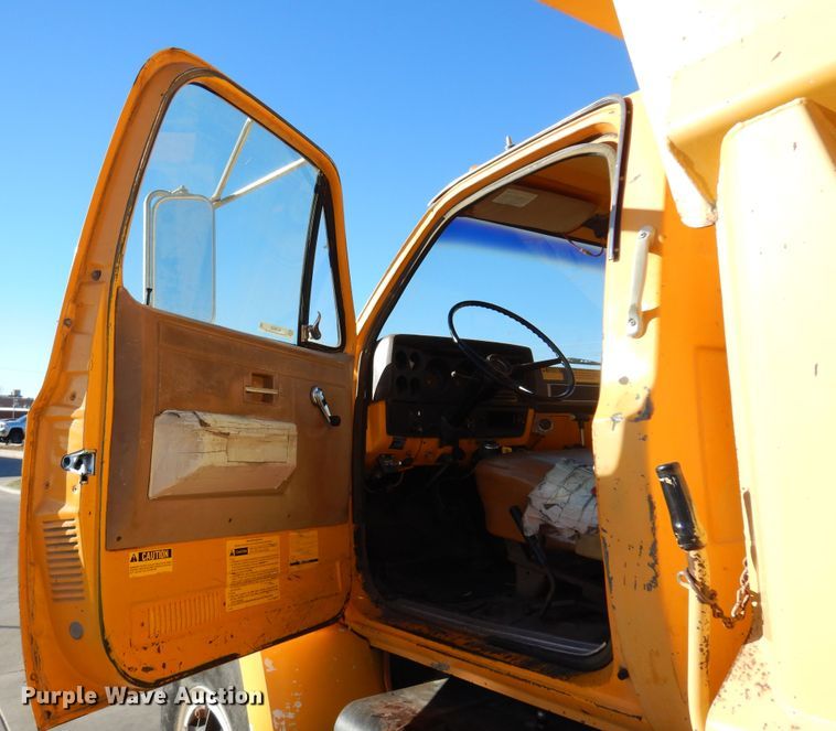 image for item KO9536 1983 Chevrolet Kodiak C70  dump truck