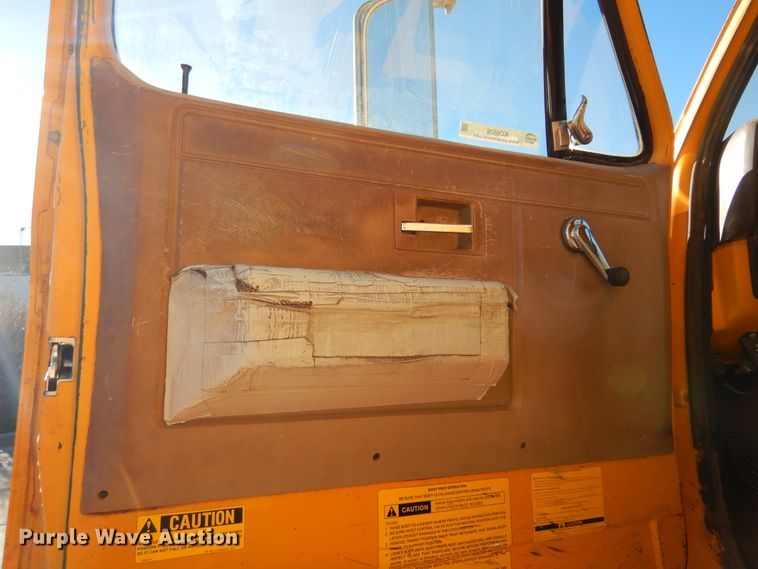 image for item KO9536 1983 Chevrolet Kodiak C70  dump truck