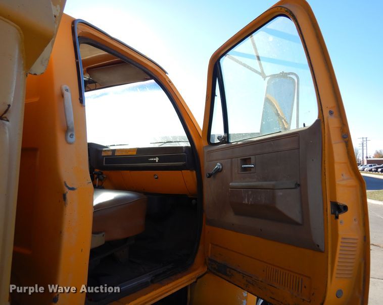 image for item KO9536 1983 Chevrolet Kodiak C70  dump truck