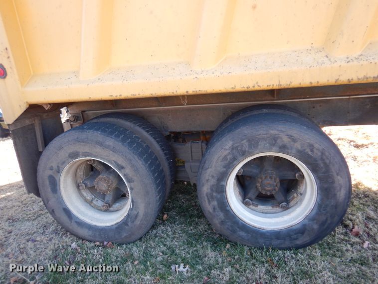 image for item KO9536 1983 Chevrolet Kodiak C70  dump truck