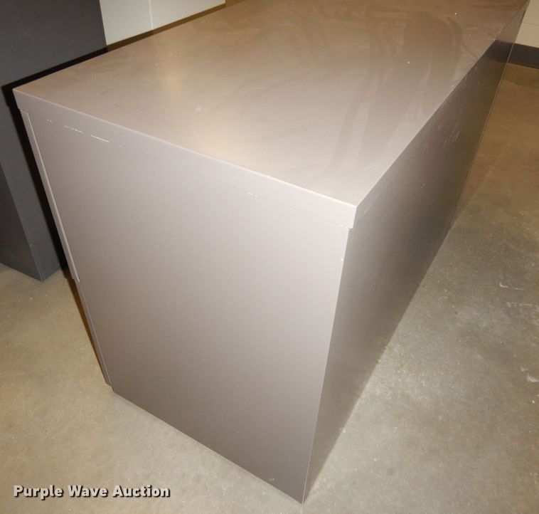 image for item KR9929 (5) file cabinets