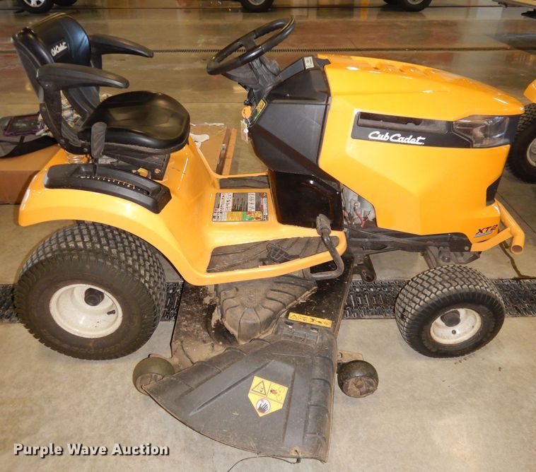 image for item KR9930 Cub Cadet  lawn mower
