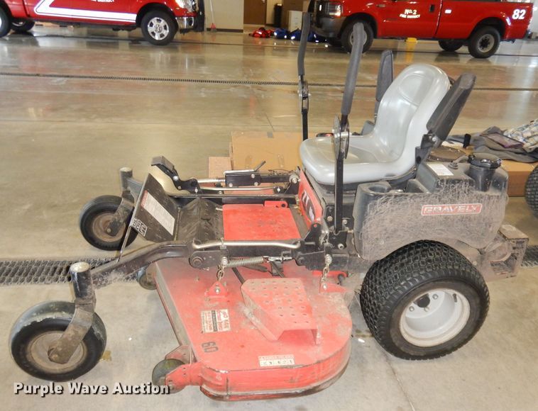 image for item KR9931 Gravely ZT  ZTR lawn mower