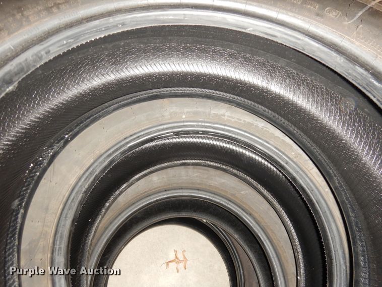 image for item KR9932 (4) Continental 275/65R18 tires