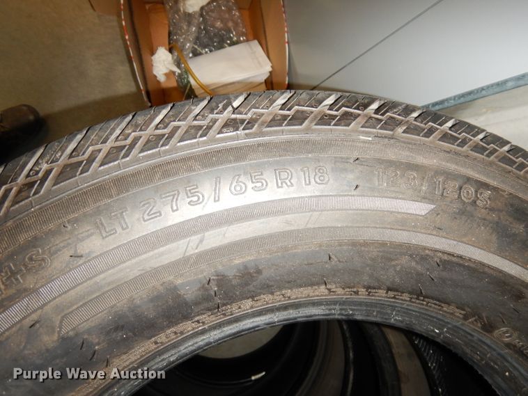 image for item KR9932 (4) Continental 275/65R18 tires