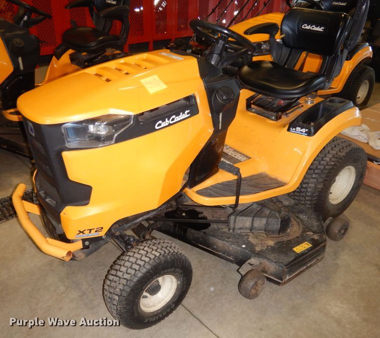 image for item KR9938 Cub Cadet XT2 Enduro  lawn mower