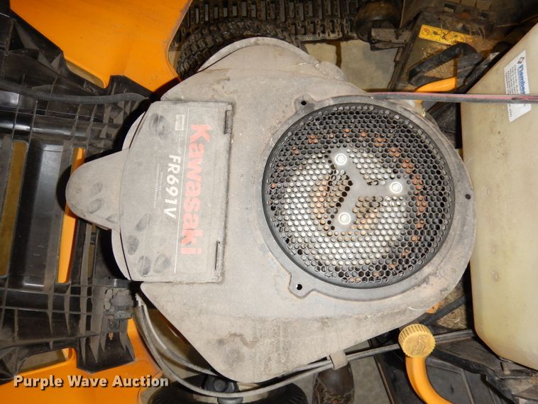 image for item KR9938 Cub Cadet XT2 Enduro  lawn mower