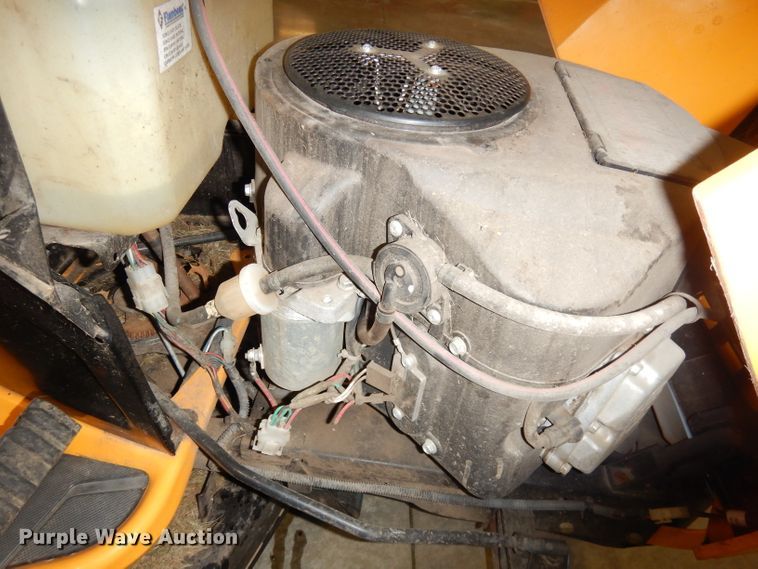 image for item KR9938 Cub Cadet XT2 Enduro  lawn mower