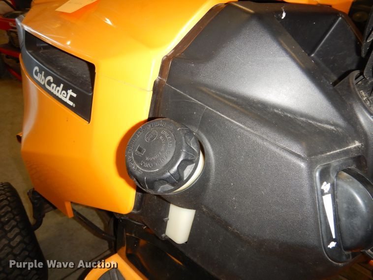 image for item KR9938 Cub Cadet XT2 Enduro  lawn mower