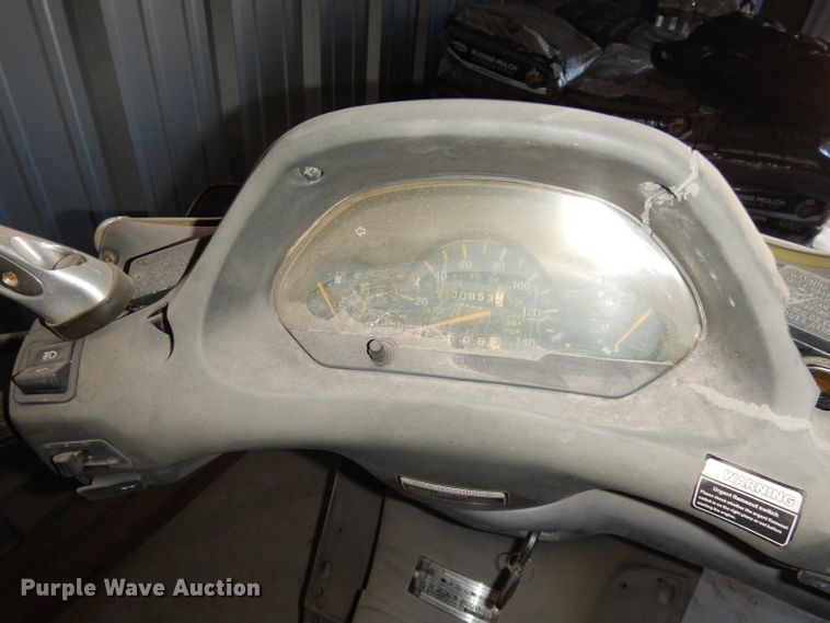 image for item KR9941 2005 Shanghai Jmstar  moped