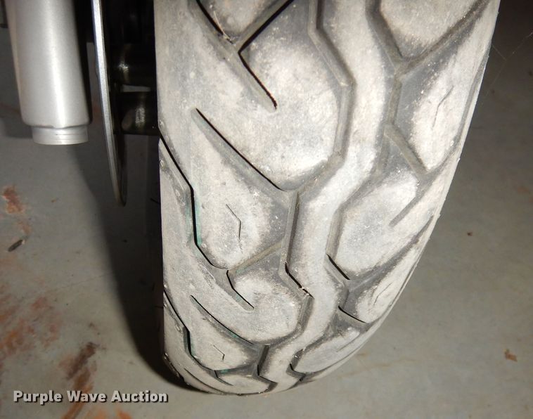 image for item KR9941 2005 Shanghai Jmstar  moped