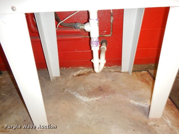 image for item KR9946 SPSI wash station