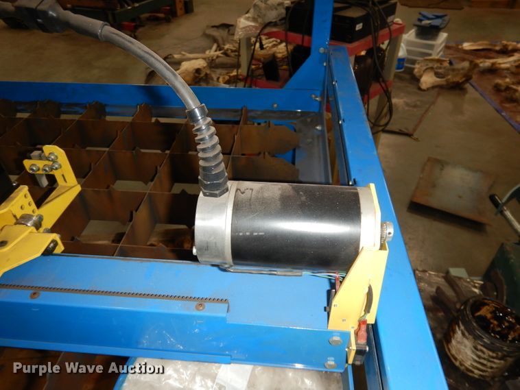 image for item KR9952 PlasmaCam DHC2 cutting table