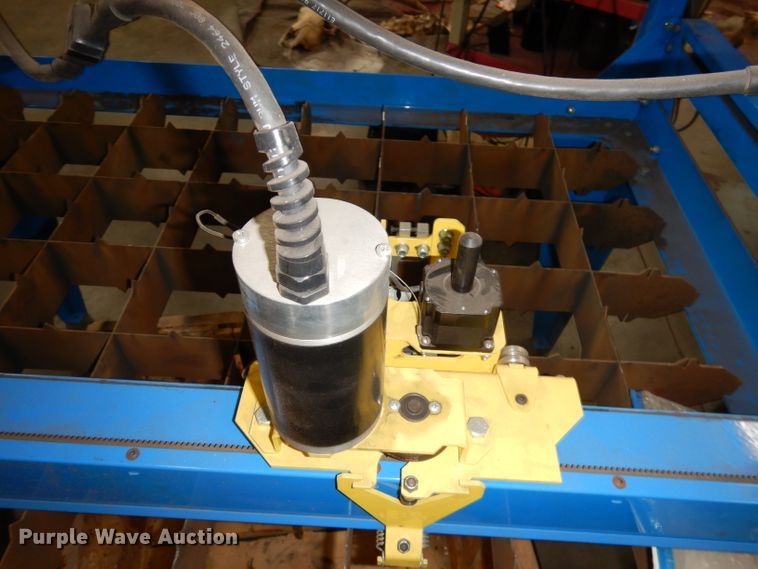 image for item KR9952 PlasmaCam DHC2 cutting table