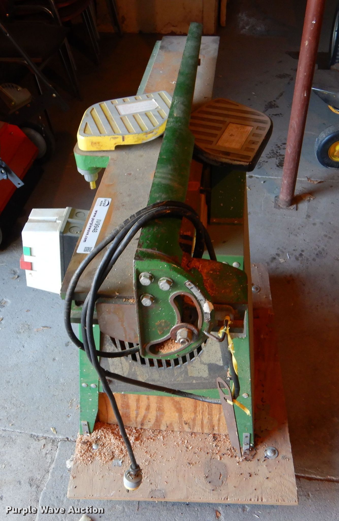 Woodtek jointer in Norton, KS Item IV9948 sold Purple Wave