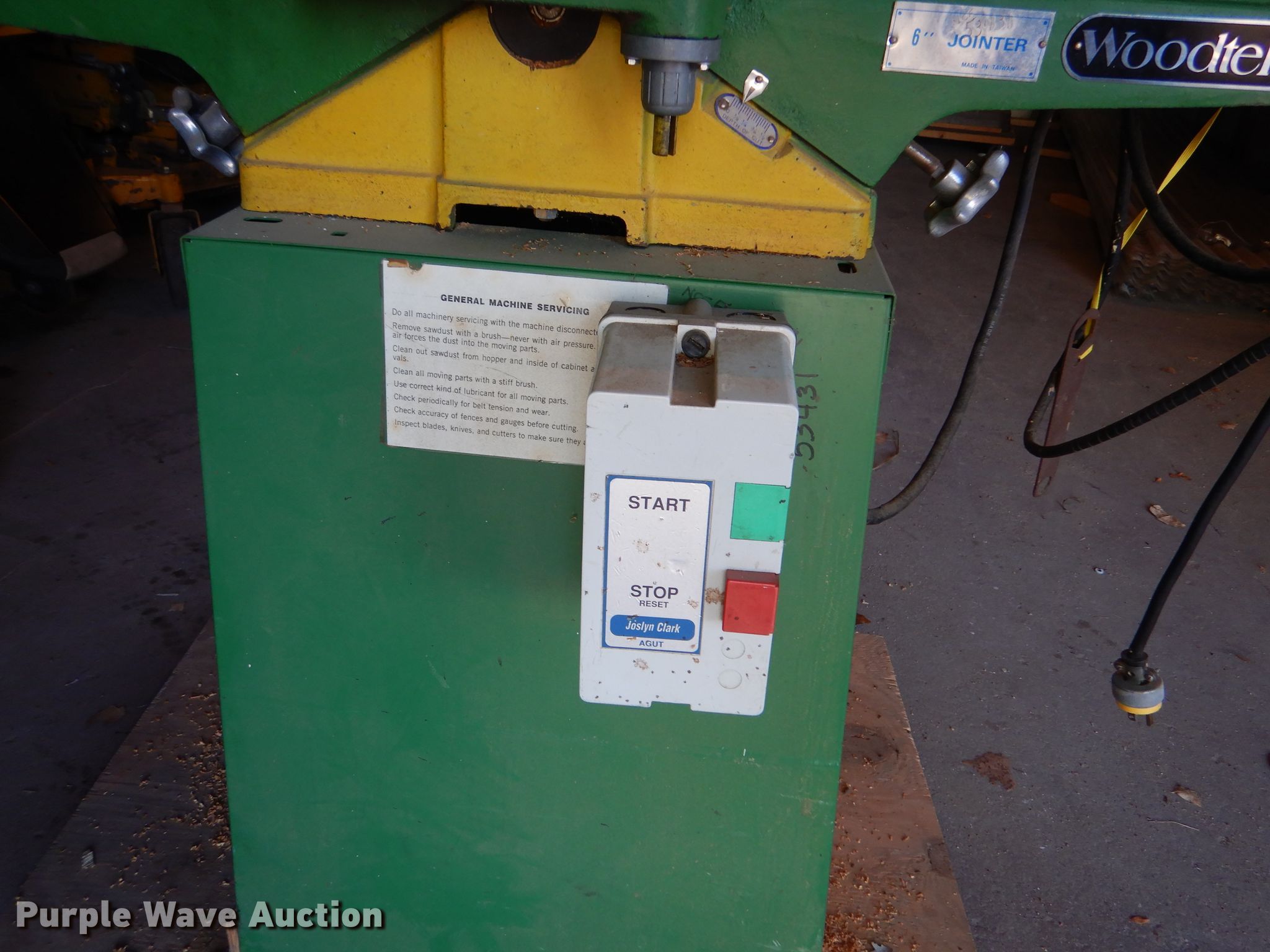 Woodtek jointer in Norton, KS Item IV9948 sold Purple Wave