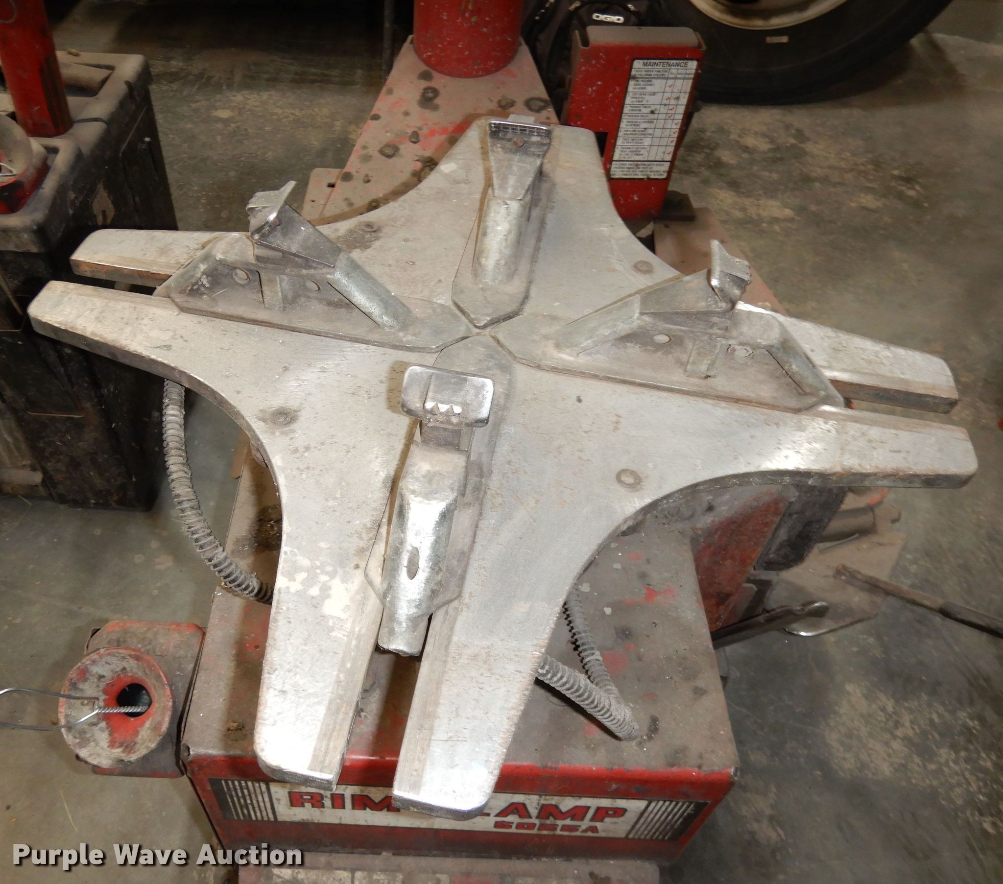 Coats Rim Clamp 5065A tire machine in Olathe, KS | Item KR9939 sold ...