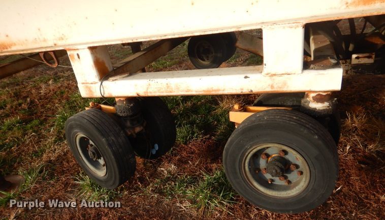 image for item DE7506 American Cargo Handling  airline cargo cart