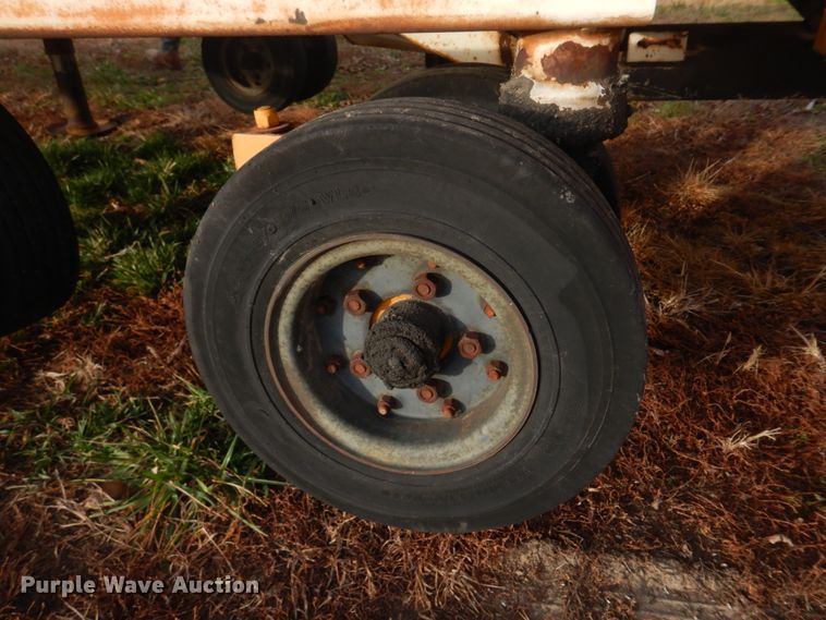 image for item DE7506 American Cargo Handling  airline cargo cart