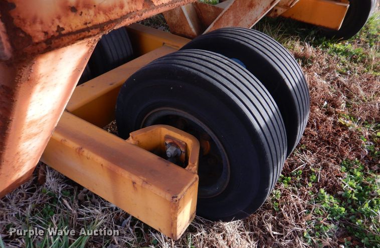 image for item DE7506 American Cargo Handling  airline cargo cart