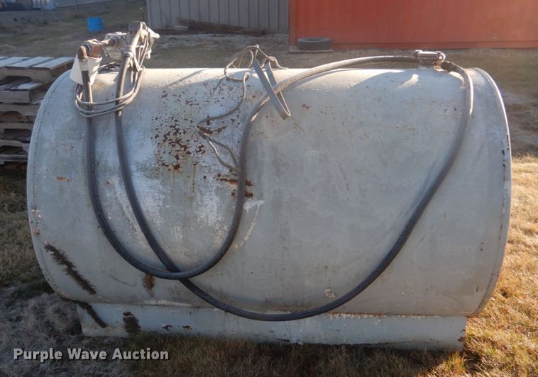 image for item DH8143 Fuel tank